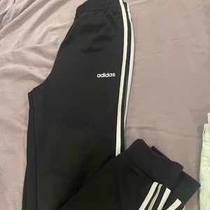 Jeans sizes 2 tommy hollister levis and Calvin Klein